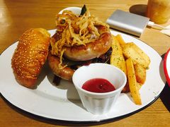 -HELLO 27 意面·沙拉·帕尼尼