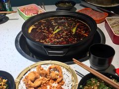 -钢管厂五区小郡肝串串香(奥克斯广场锦城万达店)