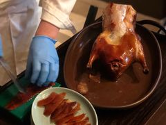 老式果木烤鸭-西安凯悦酒店·湖畔中餐厅