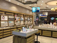 -标准眼镜·蔡司官方授权店(塘沽远洋未来汇店)