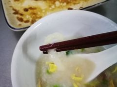 一品艇仔粥-银记肠粉店(北京路店)