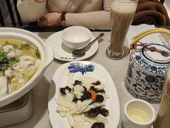 -小菜园新徽菜(南京秦淮龙蟠汇店)