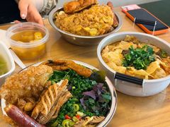 -丽丽三鲜螺蛳粉(田林路店)