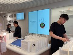 -喜茶(迪士尼小镇DP店)
