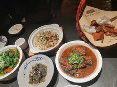-鸽子侯·家宴·平价海鲜(市图书馆店)