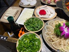 油碟及葱香蒜-重庆渝达老火锅(春熙路店)