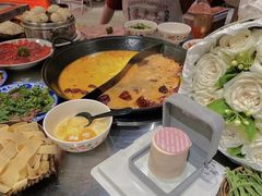 -朱光玉火锅馆(正弘城店)