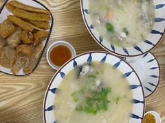 -潮汕老菜脯海鲜粥(赤岗店)