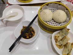 -南城香·饭香串香馄饨香(青年路店)