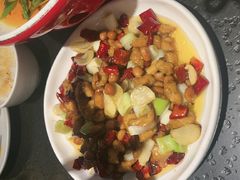 -万重锦·人文川菜馆(骡马市店)