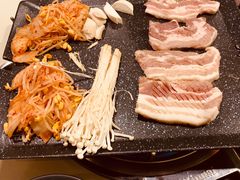 -八色五花肉(新村2号店)