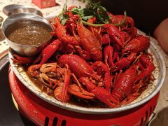 -辣皇朝小龙虾(六一店)