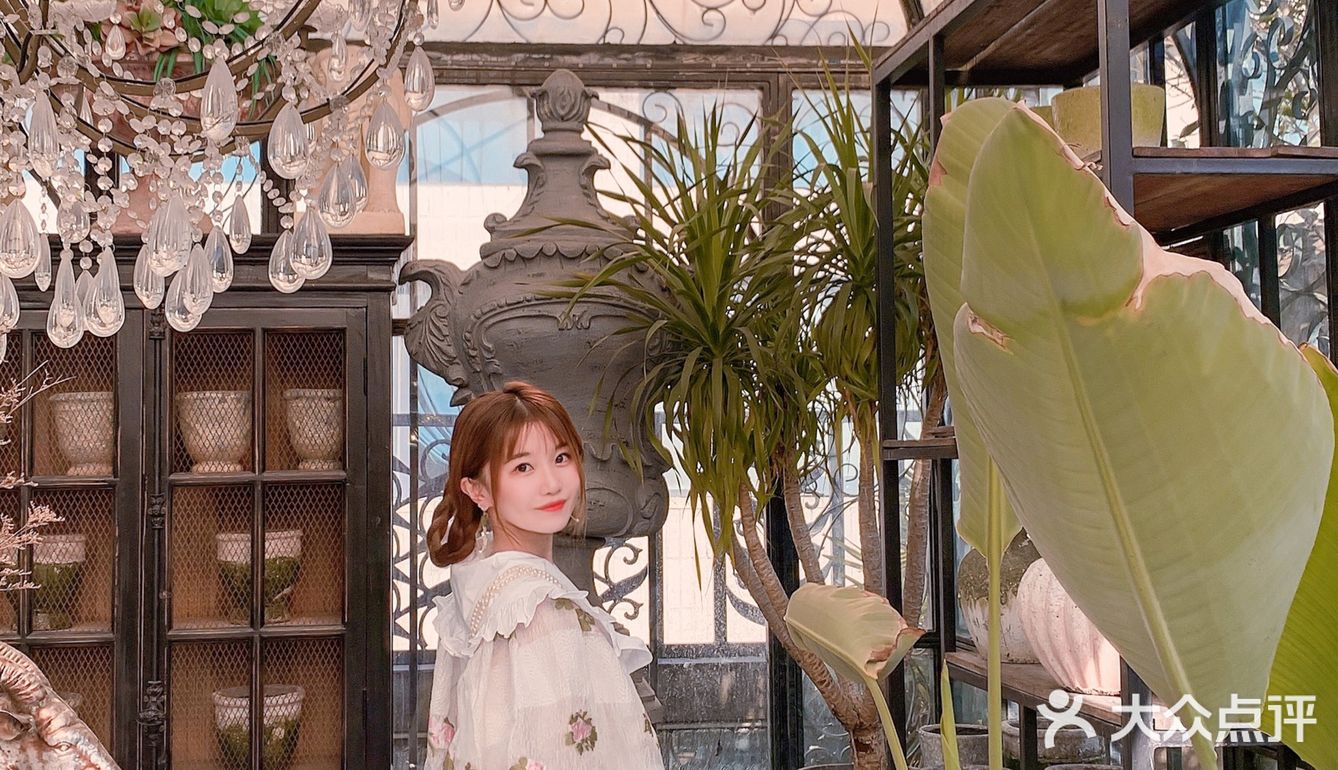 一整个露台花园🌷宝藏咖啡店🍮