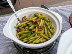 -黄泥岗·地道湖北菜(奥特莱斯店)