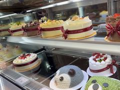 -花花卷卷·鲜食蛋糕(静安久光百货店)