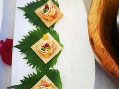 芒果粒三文鱼-梧桐