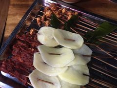 -灌县老妈砂锅串串香(万科红生活广场店)