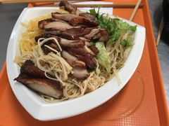 -吴记酱骨炖菜馆(西大直街店)