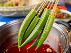 -马路边边串串香(涑河南街店)