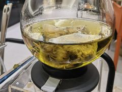 -红鼎豆捞·非遗鲍皇汤火锅(宝丰路店)