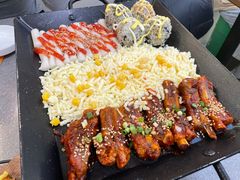 -豚妈妈汤饭·部队锅(南京东路店)