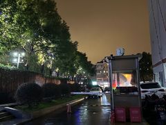 -沃尔玛上海田林店-地面停车场