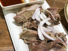新疆手抓肉-清真·玛丽亚新疆菜主题餐厅(浙江中路店)