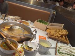-牛人日志·鲜牛肉骨汤火锅(万科里瑧店)