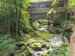 -藏龙百瀑风景区