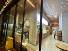 -Dough&Joe团憩(瑞虹天地月亮湾店)