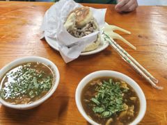 -京东一绝西海子西园烧饼夹肉
