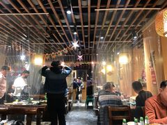 大堂-将军肚烧烤鸡手王(东岭南街店)
