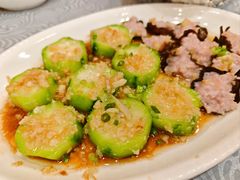 双蒜讓云耳蒸胜瓜-粤·向群饭店(龙津东路总店)
