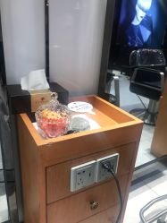 -永琪护肤造型