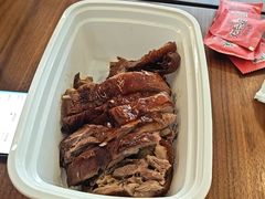 -王浩儿纪六孃甜皮鸭(乐山总店)