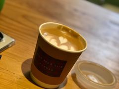 拿铁咖啡-红小姐咖啡馆(西津渡店)