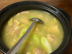 -阿鹏故事云南野生菌火锅(人民路店)