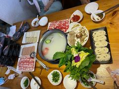 -风情丽江斑鱼火锅(孙家沟西南路80号店)