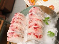 -得意咚瓜·顺德鱼生·冬瓜火锅(深圳首店)