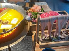 -湊湊火锅·茶憩(上海合生汇店)