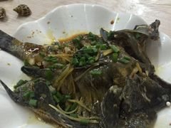 -覃记海鲜美食餐厅