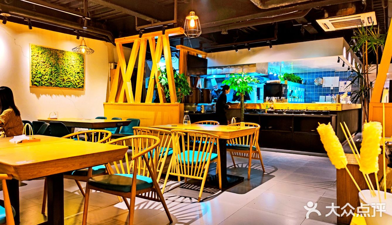 鲜入唯煮:京城港式火锅缔造者