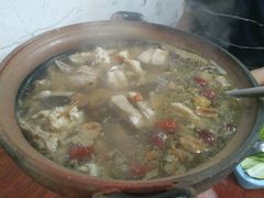 -威邵鸡煲(西华路总店)
