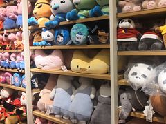-名创优品(陕西西安大唐西市购物中心店)