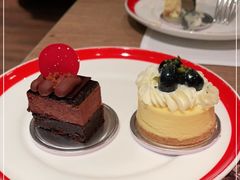 -咖啡苑自助餐厅·中国大饭店