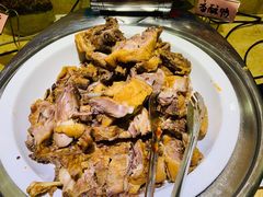 香酥鸭-星海汇海鲜自助烤肉火锅(百大店)