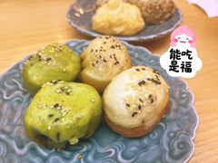 混拼招牌生煎-鑫震源·苏式大虾生煎(山塘街店)