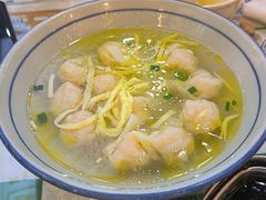 鸡汤虾肉小馄饨-阿金大白·上海菜馆(新天地店)