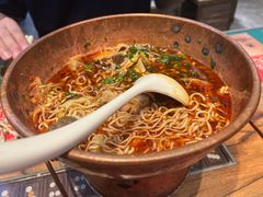 -成都你六姐·牛肉冒菜(上海环宇荟店)