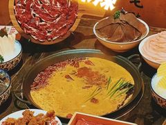 -旧街市鲜货老火锅(大光路店)